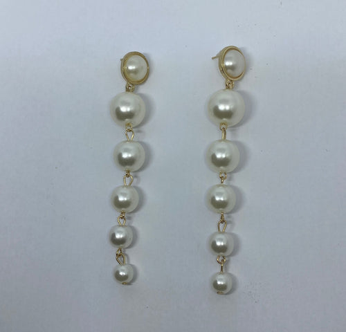 Dangle Pearl Earrings